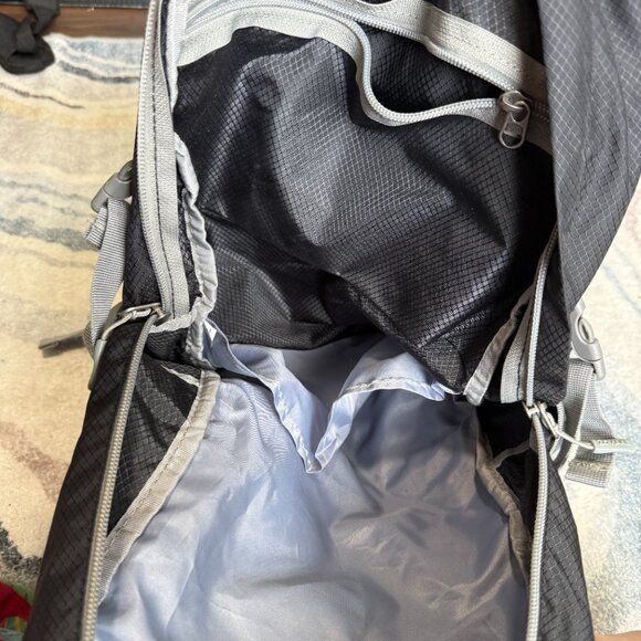 ZOMAKE Lightweight Packable Backpack Water Resistant Travel Bag - Picture 5 of 7